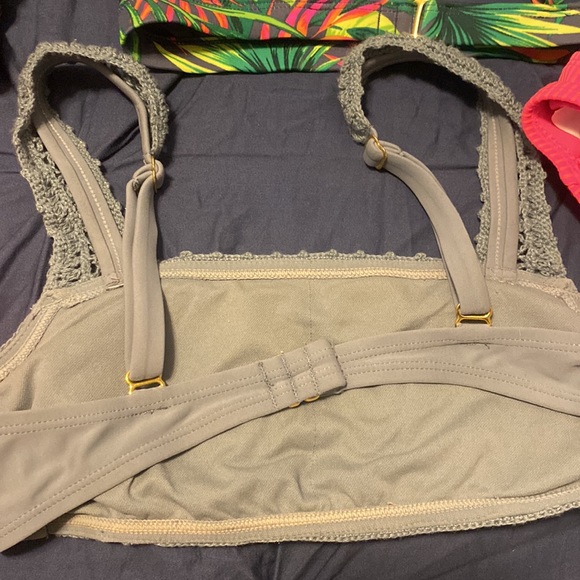 Huge Swimsuit Bikini Top lot sz XS S teen young adult small black pink - Picture 10 of 11